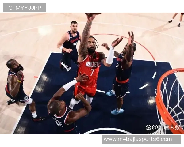 2019年火箭队与快船队激烈对决回顾及精彩瞬间分析